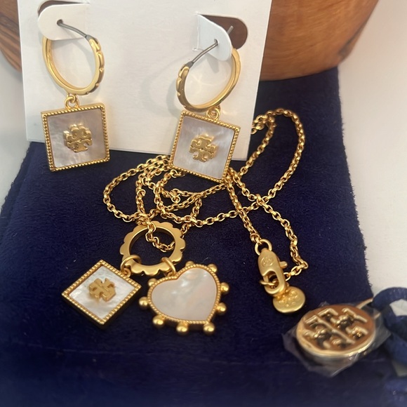 💛 Tory Burch Set. - Picture 11 of 16